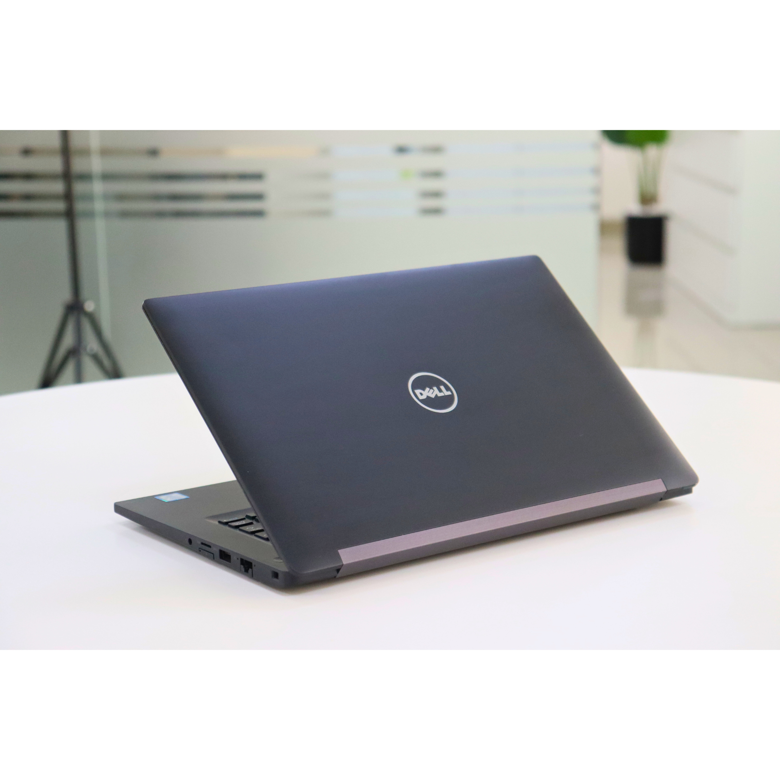 Dell LATITUDE 7480: 6th Gen i7, 16GB RAM, 256GB SSD, SN:15523