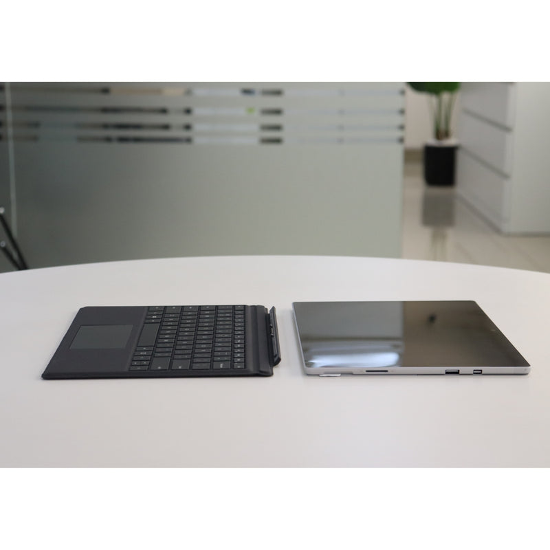 Microsoft SURFACE PRO: 7th Gen i5, 8GB RAM, 256GB SSD, SN:18895