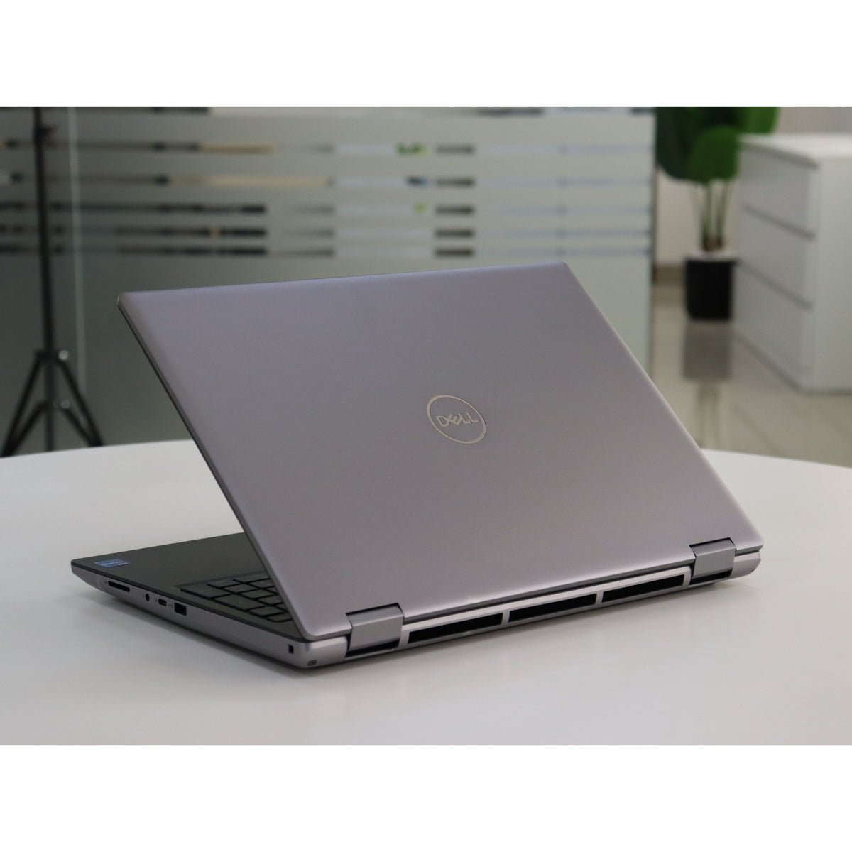 Dell PRECISION 7670: 12th Gen i7, 64GB RAM, 512GB SSD, SN:19502