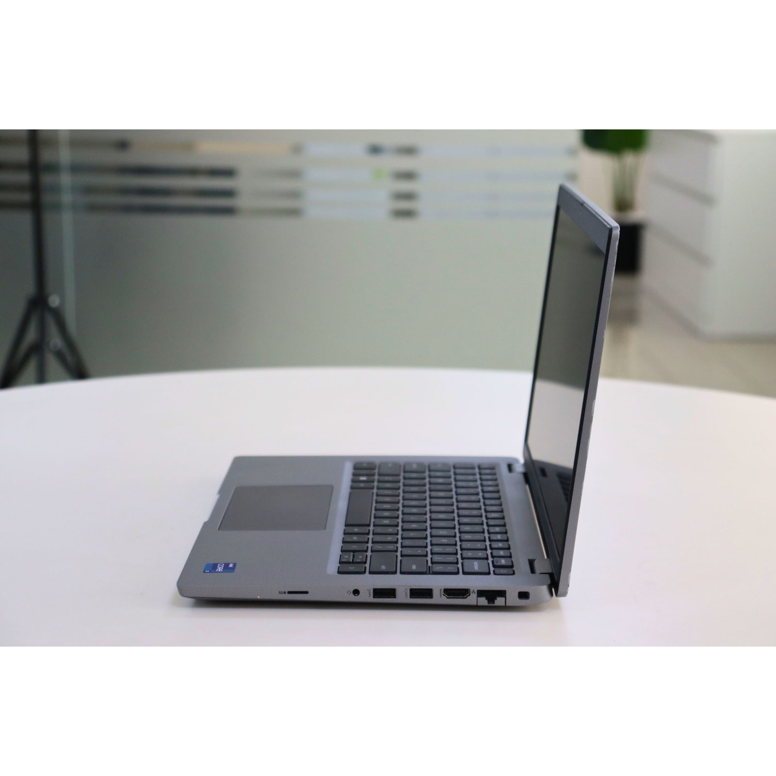 Dell LATITUDE 5430: 12th Gen i7, 16GB RAM, 256GB SSD, SN:22963