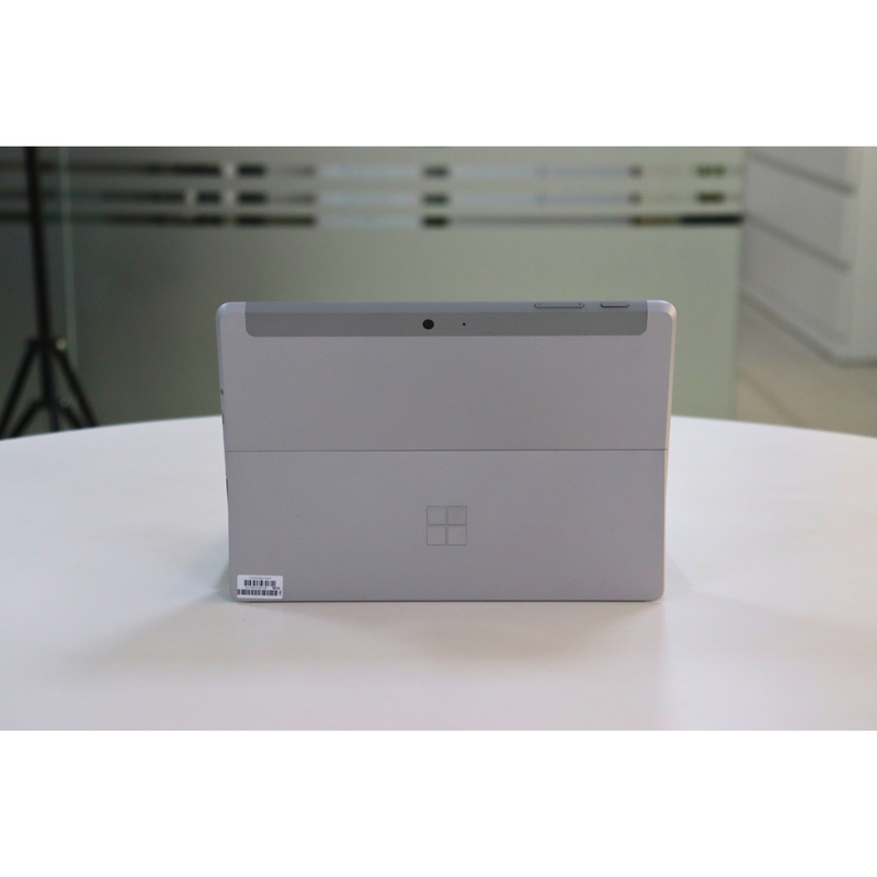 Microsoft SURFACE GO 2: 8th Gen M3, 8GB RAM, 128GB SSD, SN:76557