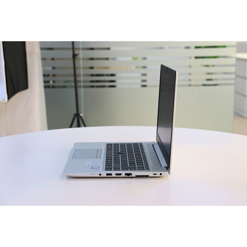 HP ELITEBOOK 840 G5: 8th Gen i5, 8GB RAM, 256GB SSD, SN:00525