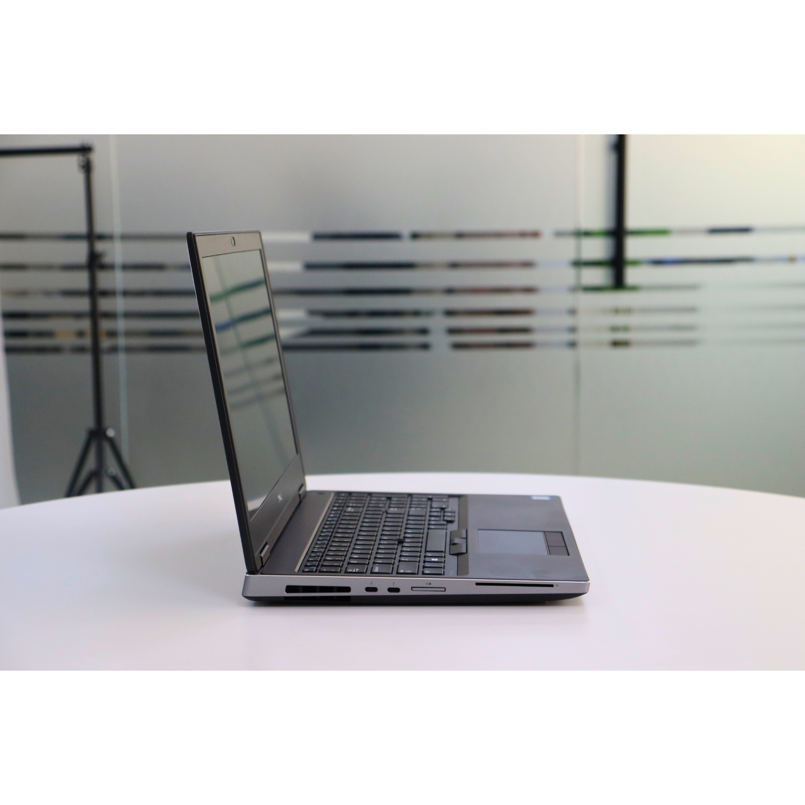 DELL PRECISION 7540: 9th Gen i7, 32 GB RAM, 256 GB SSD, SN:15270