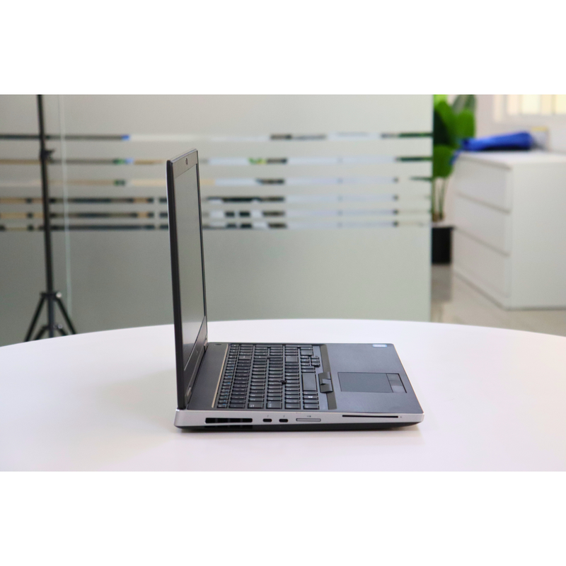Dell PRECISION 7540: 9th Gen i7, 32GB RAM, 512GB SSD, SN:00985