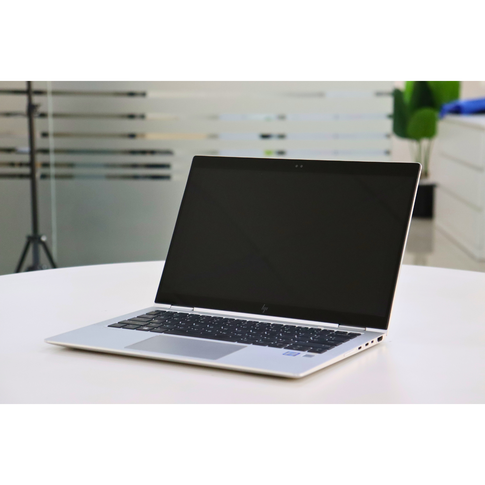 HP EliteBook X360 1030 G3: Intel Core i5, 8th Gen, 16GB RAM, 256GB SSD SN:18830