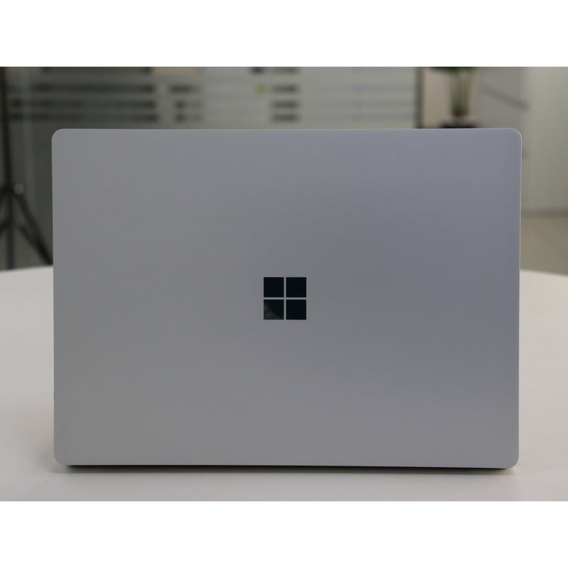MICROSOFT SURFACE LAPTOP 2: 8th Gen i5, 8GB RAM, 256GB SSD, SN:78320