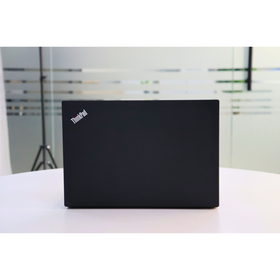 Lenovo ThinkPad T490: Intel Core i5, 8th Gen, 8GB RAM, 256GB SSD SN:001640
