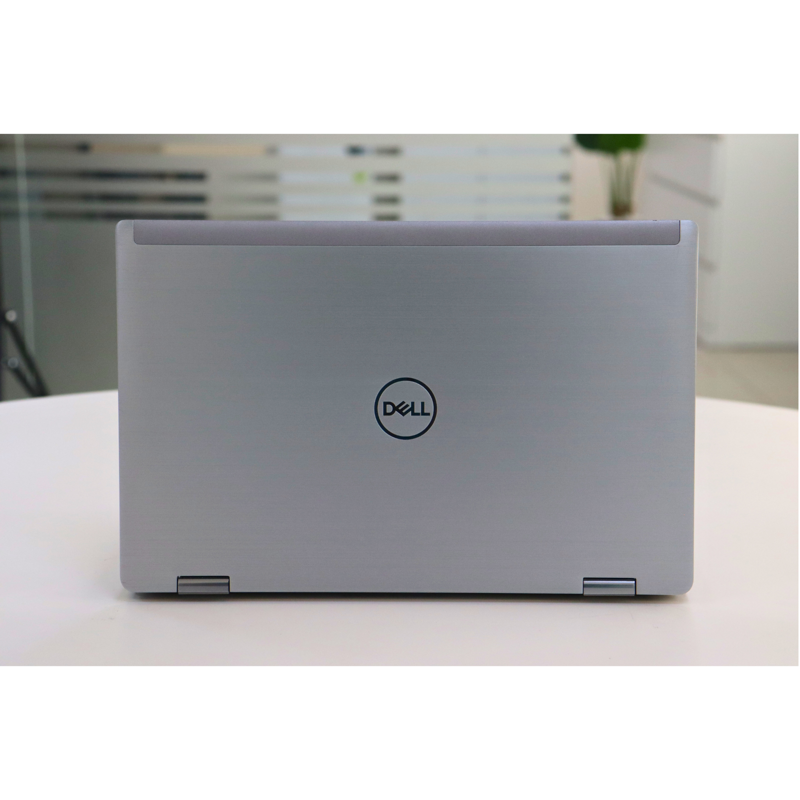 Dell LATITUDE 7430: 12th Gen i7, 32GB RAM, 512GB SSD, SN:12573
