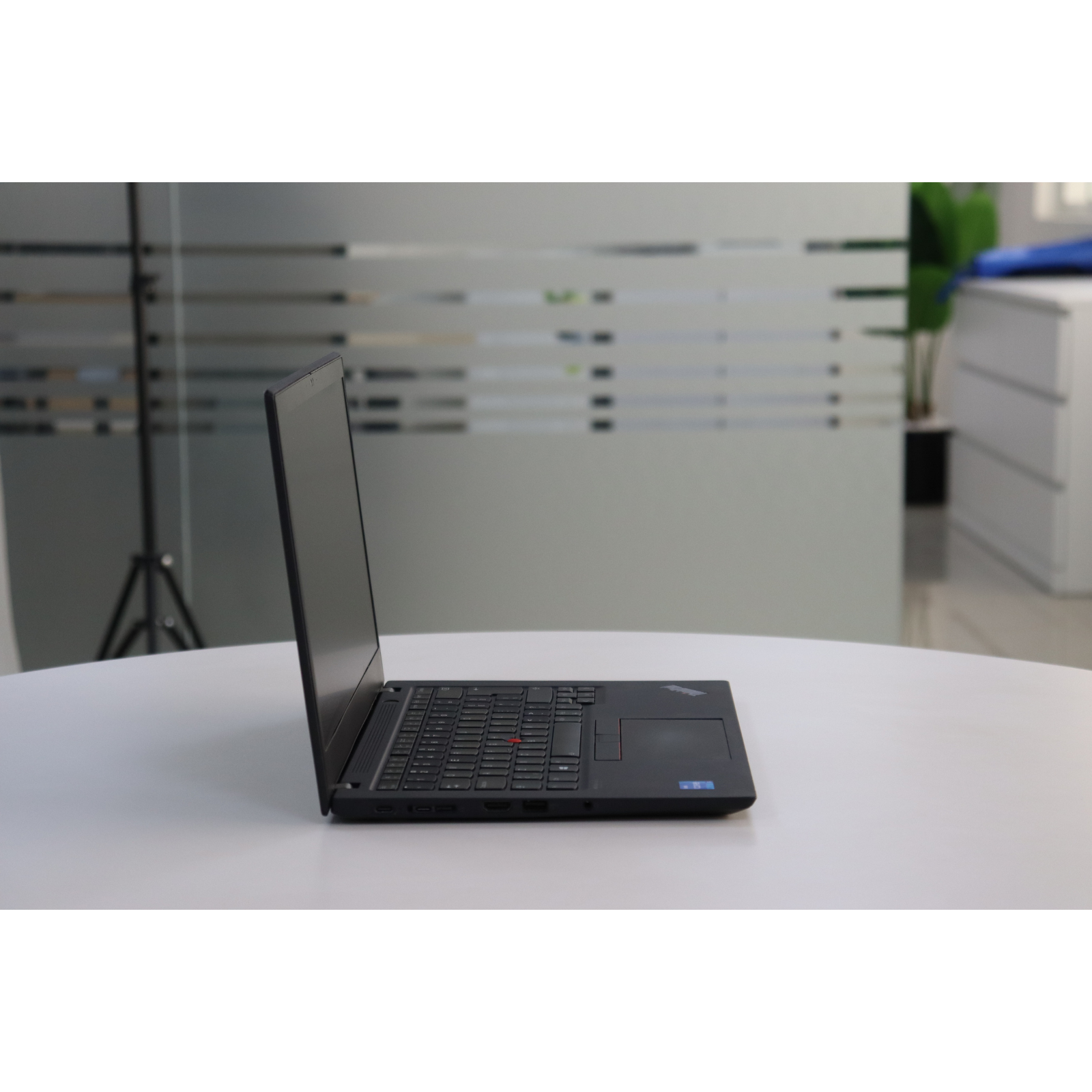 LENOVO THINKPAD T14S GEN 2: 11th Gen i5, 16GB RAM, 256GB SSD, SN:001631