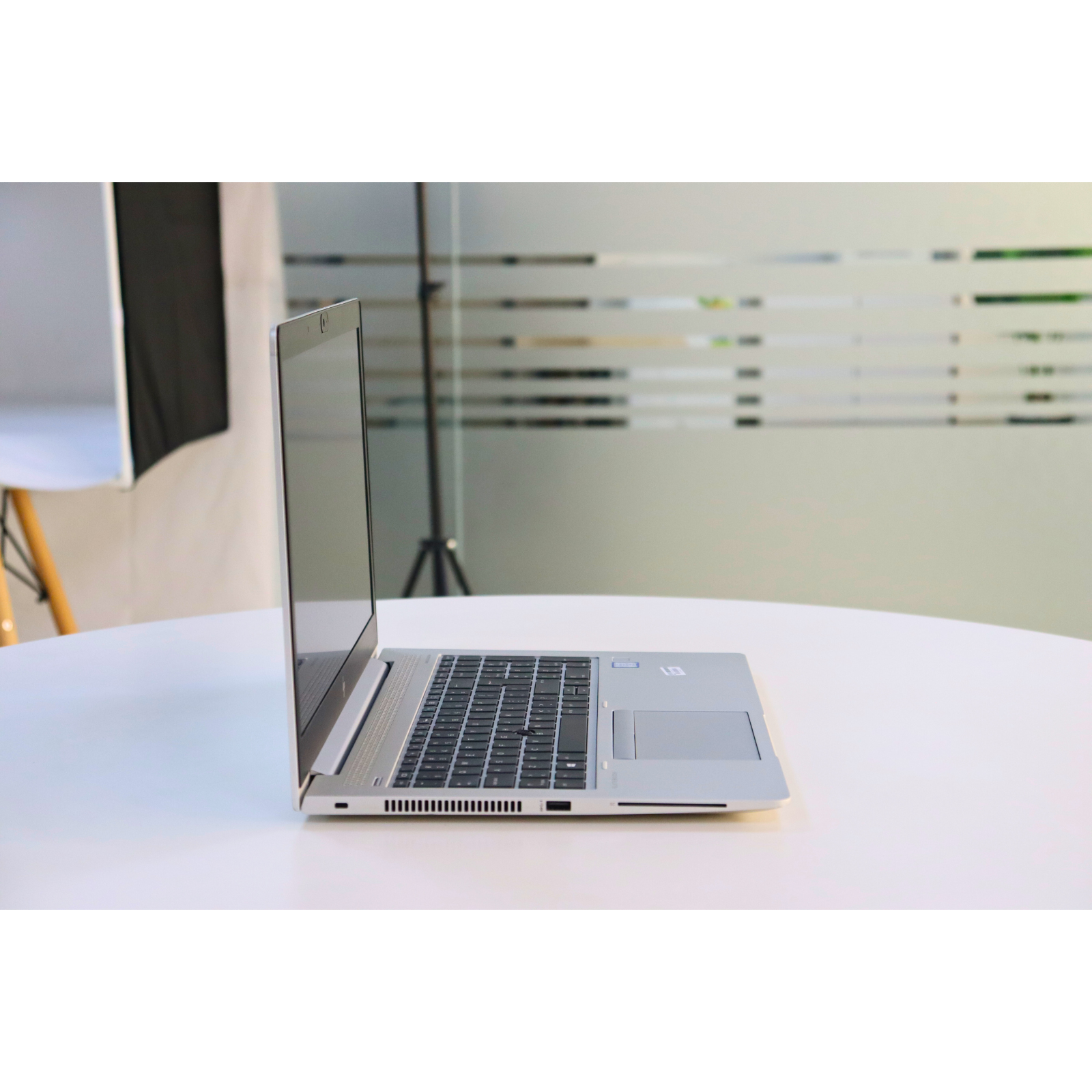 HP ELITEBOOK 850 G6: 8th Gen i5, 16GB RAM, 256GB SSD, SN:01216