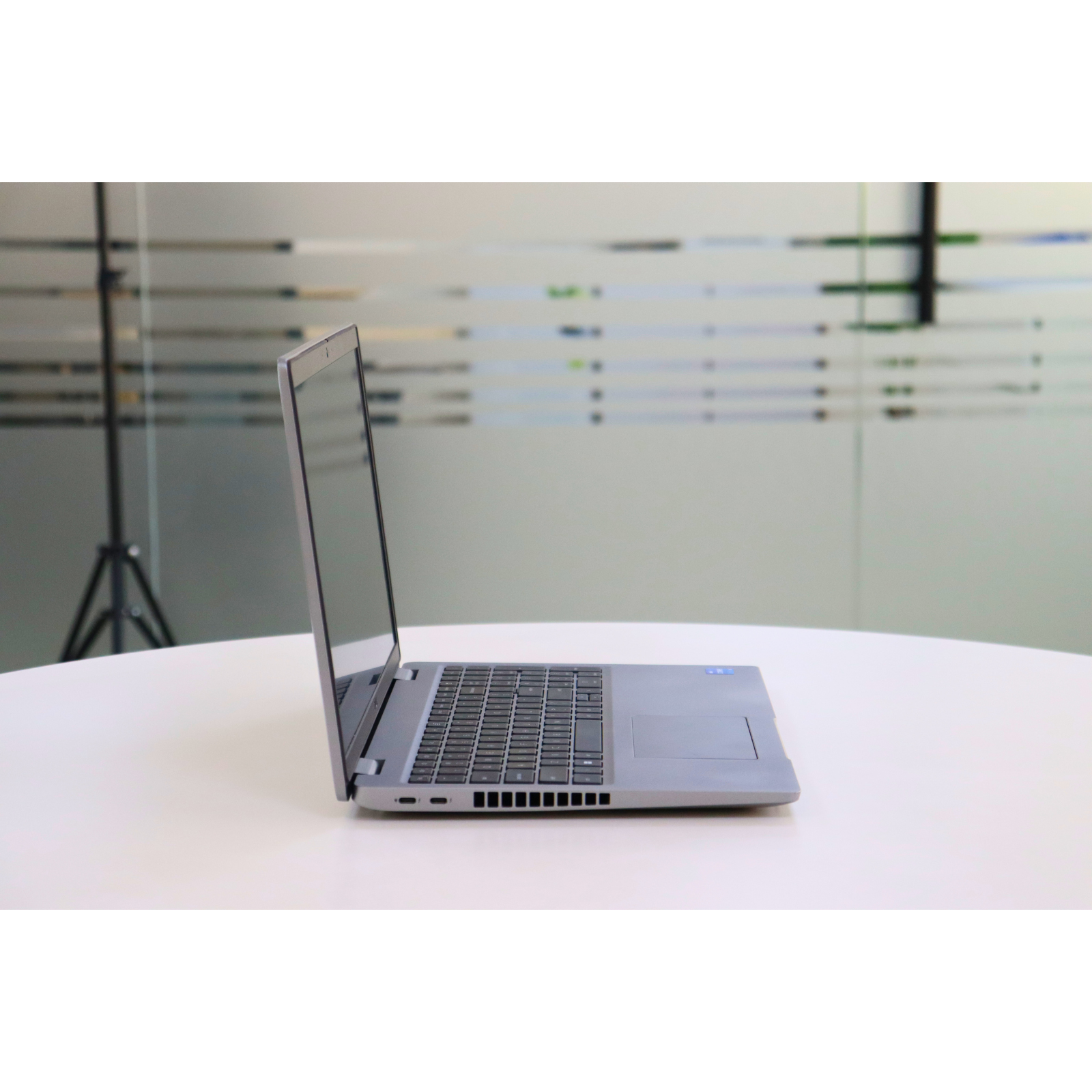 Dell Latitude 5530: 12th Gen i5, 16GB RAM, 256GB SSD, SN:05924