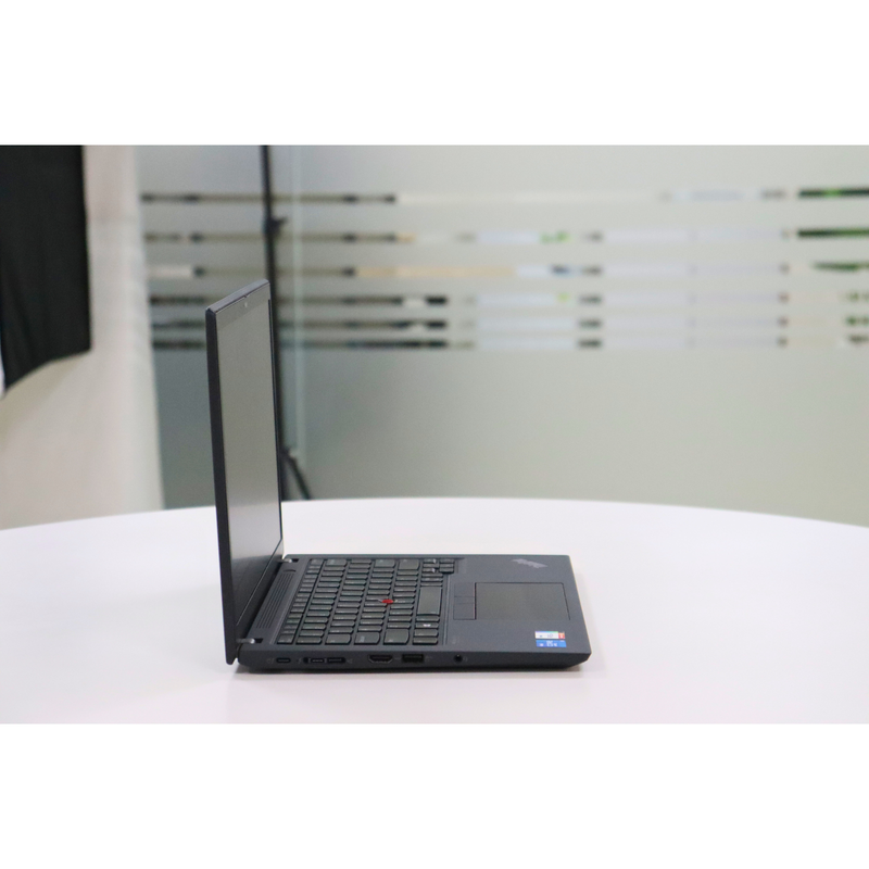 LENOVO THINKPAD X13 GEN 2: 11th Gen i5, 16GB RAM, 256GB SSD, SN:92749