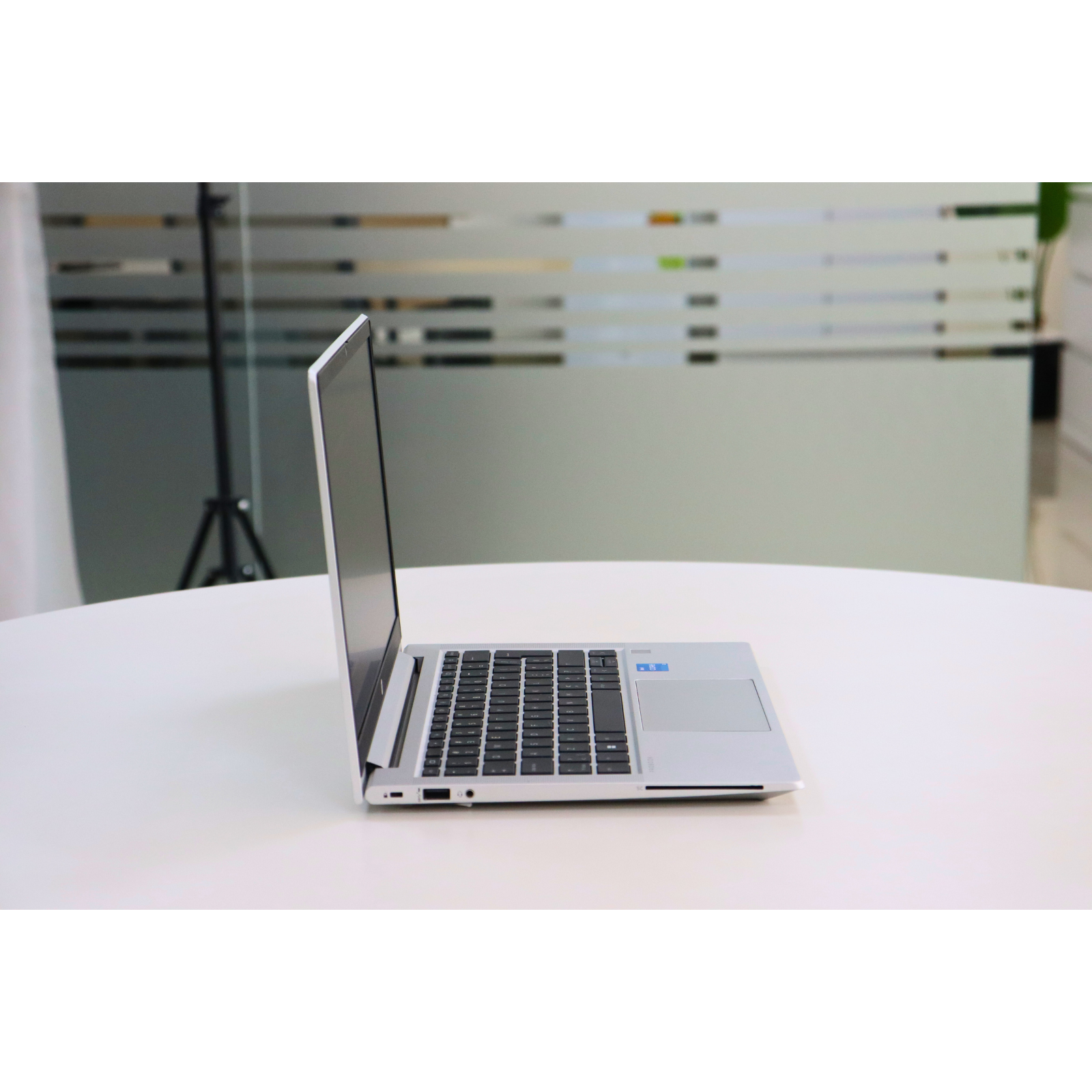 HP PROBOOK 630 G8: 11th Gen i3, 16GB RAM, 256GB SSD, SN:00239