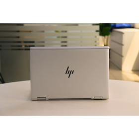 HP ELITEBOOK X360 1030 G4: 8th Gen i5, 8GB RAM, 256GB SSD, SN:01263