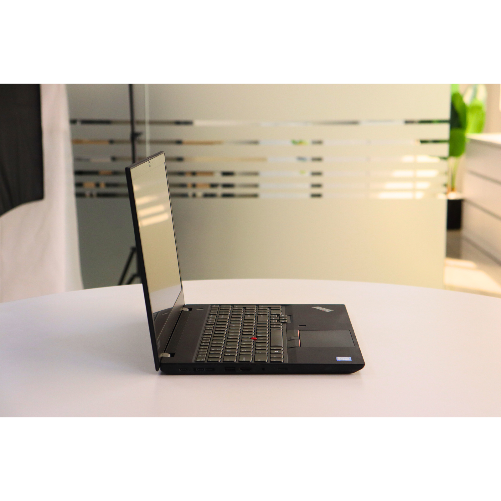 LENOVO THINKPAD T590: Intel Core i7, 8th Gen, 16GB RAM, 512GB SSD SN:96289
