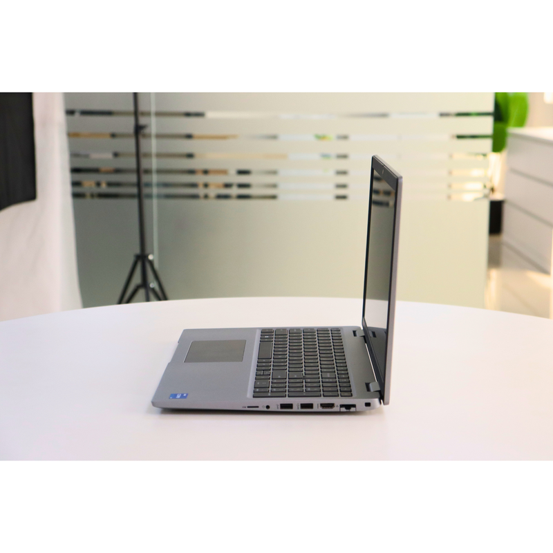 Dell Latitude 5530: 12th Gen i5, 16GB RAM, 256GB SSD, SN:95584