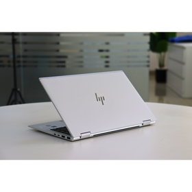 HP ELITEBOOK X360 1040 G8: Intel Core i5, 11th Gen, 16GB RAM, 512GB SSD SN:18570