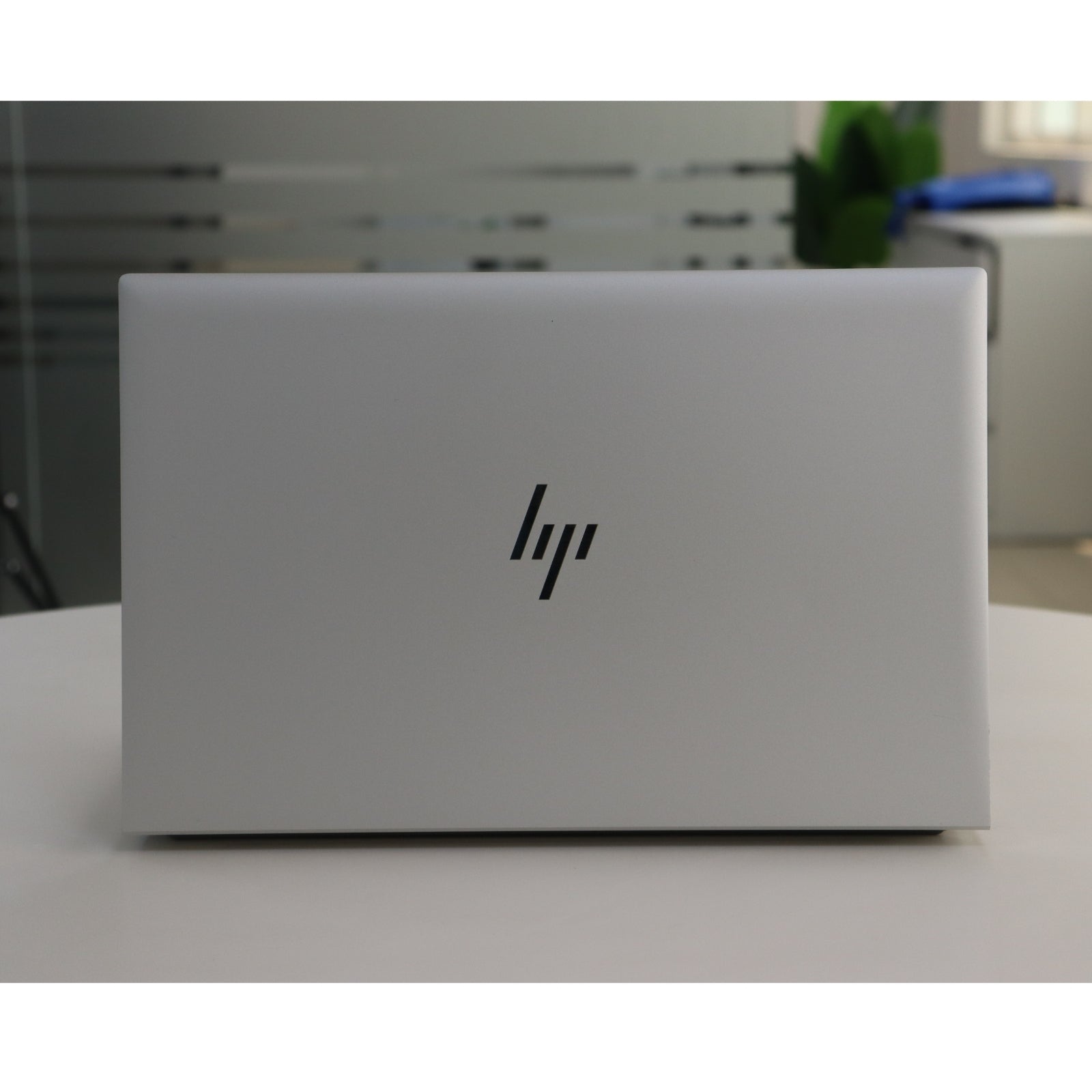 HP ELITEBOOK 855 G7: RYZEN 3, 8GB RAM, 256GB SSD SN:00700