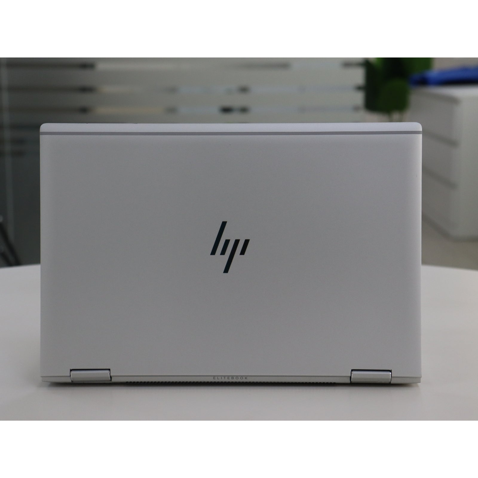 HP ELITEBOOK X360 1040 G6: Intel Core i5, 8th Gen, 8GB RAM, 256GB SSD SN:00788