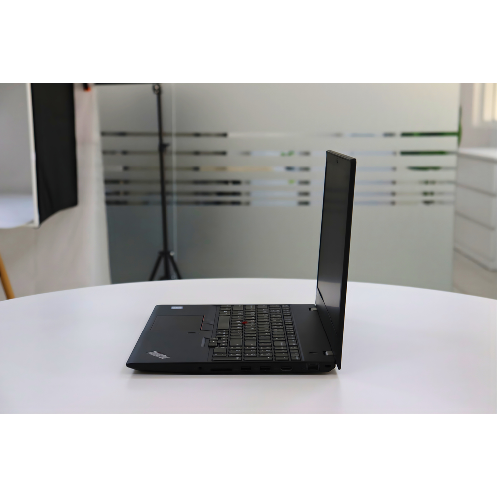 LENOVO THINKPAD T580: Intel Core i7, 8th Gen, 16GB RAM, 512GB SSD SN:82715