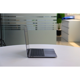 Apple MACBOOK AIR A2337(2020): M1, 8GB RAM, 256GB SSD, SN:60698