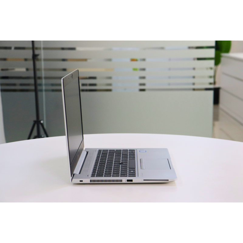 HP ELITEBOOK 840 G5: 8th Gen i7, 8GB RAM, 512GB SSD, SN:00712