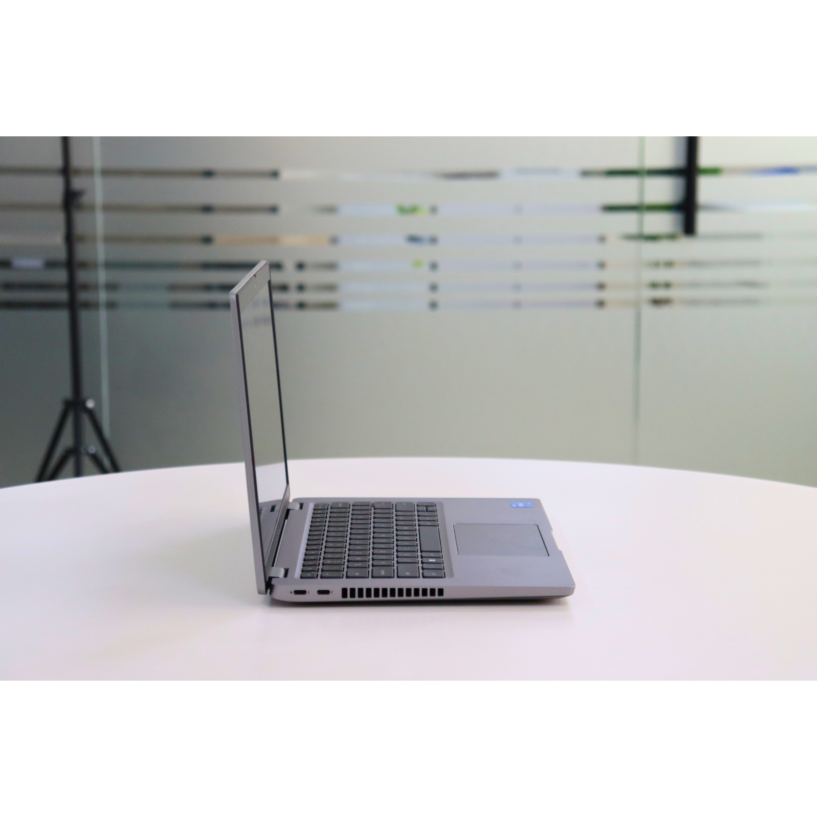Dell LATITUDE 5430: 12th Gen i5, 16GB RAM, 256GB SSD, SN:918211