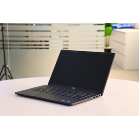 Dell Latitude 7320: 11th Gen i5, 16GB RAM, 256GB SSD, SN:00706