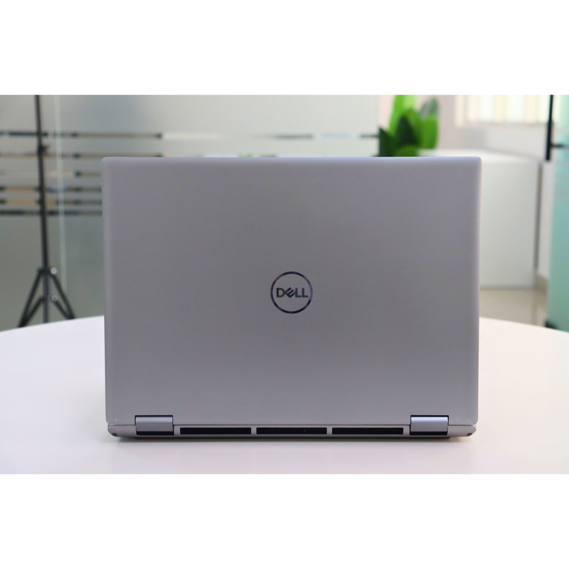 Dell PRECISION 7670: 12th Gen i7, 64GB RAM, 512GB SSD, SN:19492
