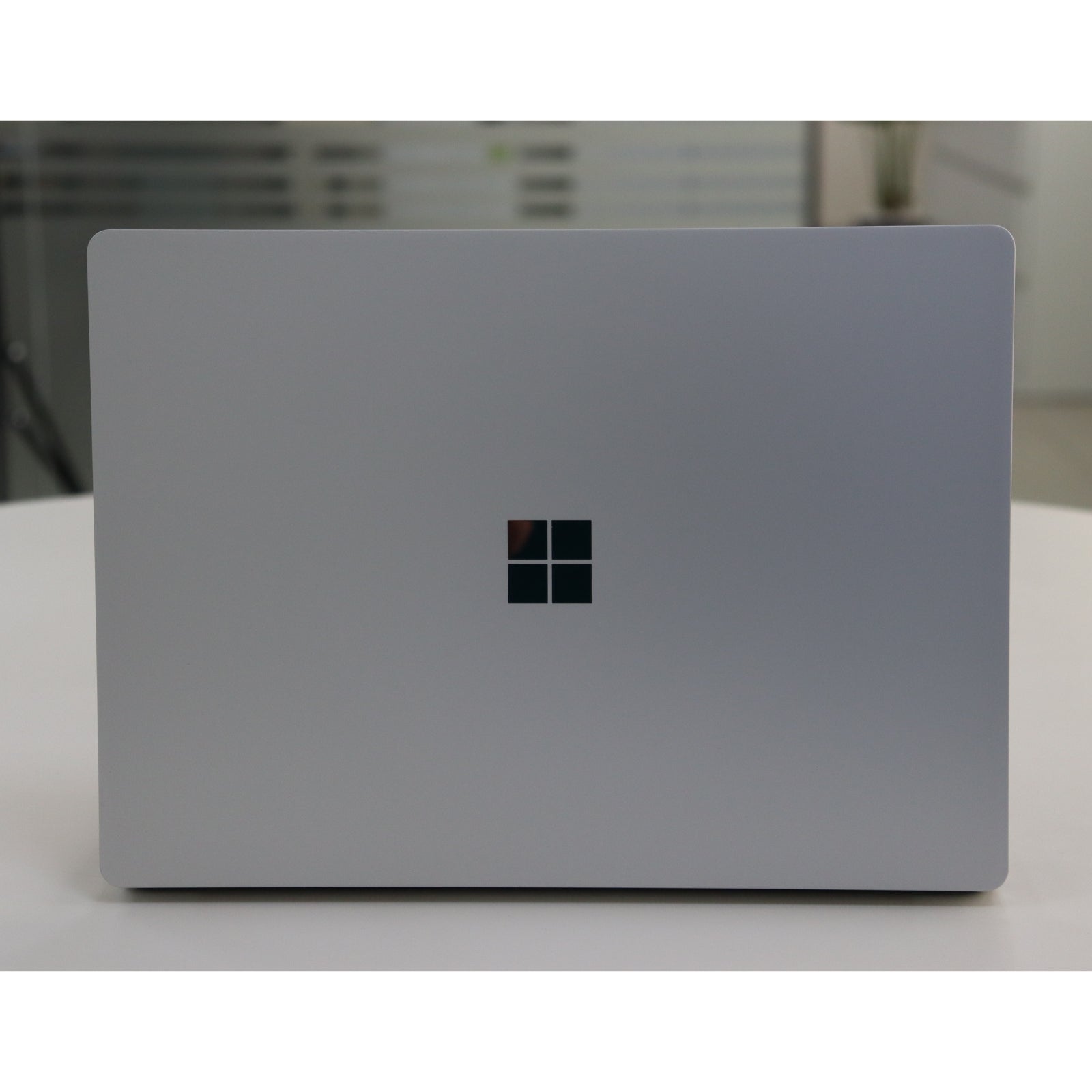 MICROSOFT SURFACE LAPTOP 2: 8th Gen i7, 16GB RAM, 512GB SSD, SN:18623