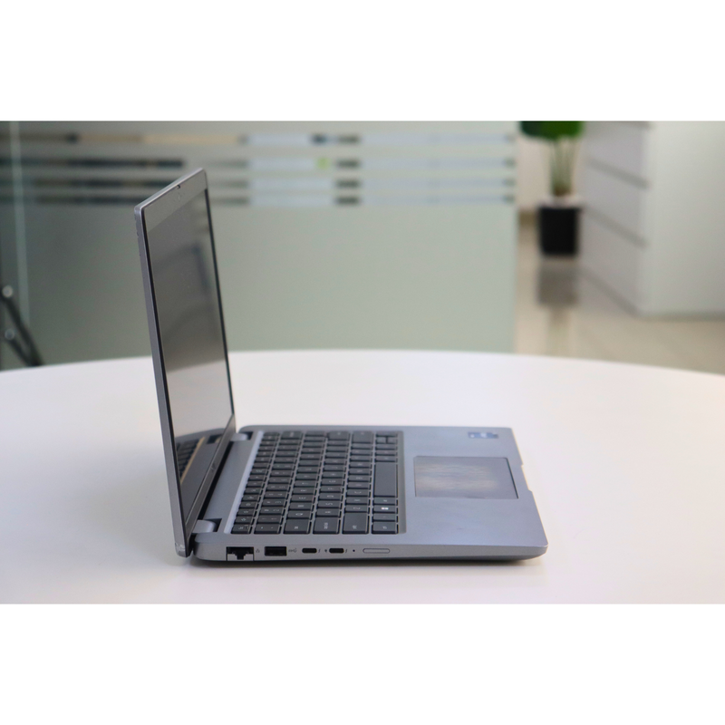 Dell Latitude 5440: Intel Core i5, 13th Gen, 16GB RAM, 256GB SSD SN:19370