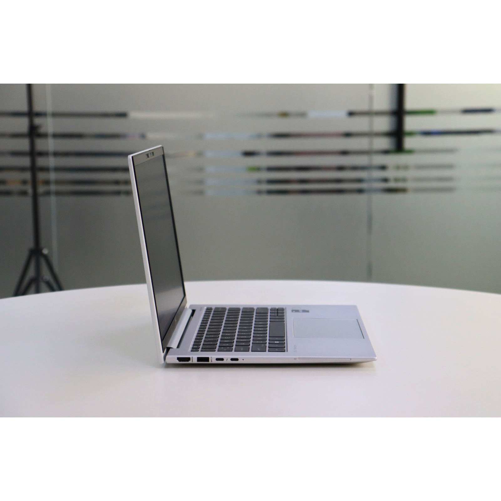 HP EliteBook 840 G9: Intel Core i5, 12th Gen, 16GB RAM, 256GB SSD SN:18921