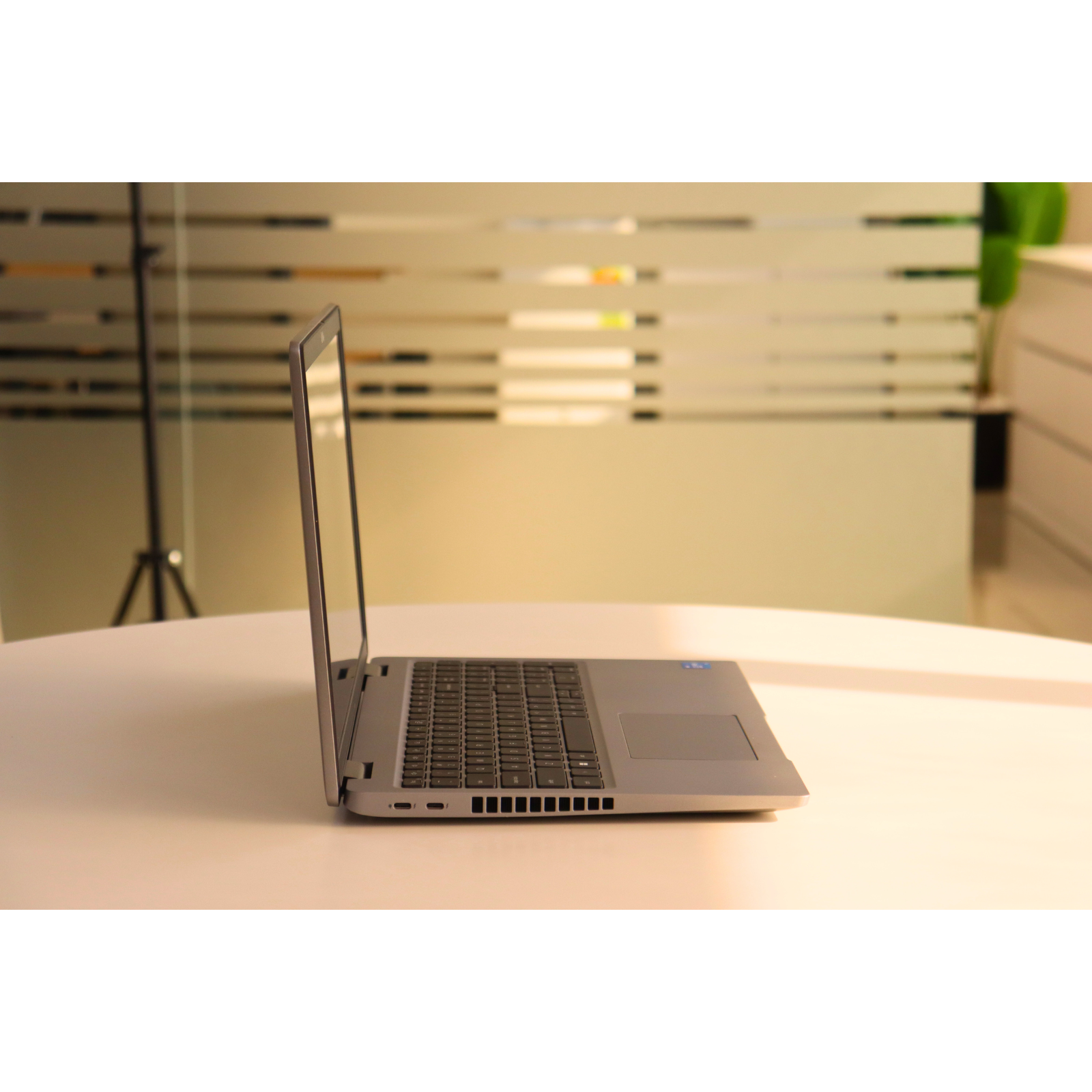 Dell LATITUDE 5520: 11th Gen i5, 16GB RAM, 256GB SSD, SN:95546