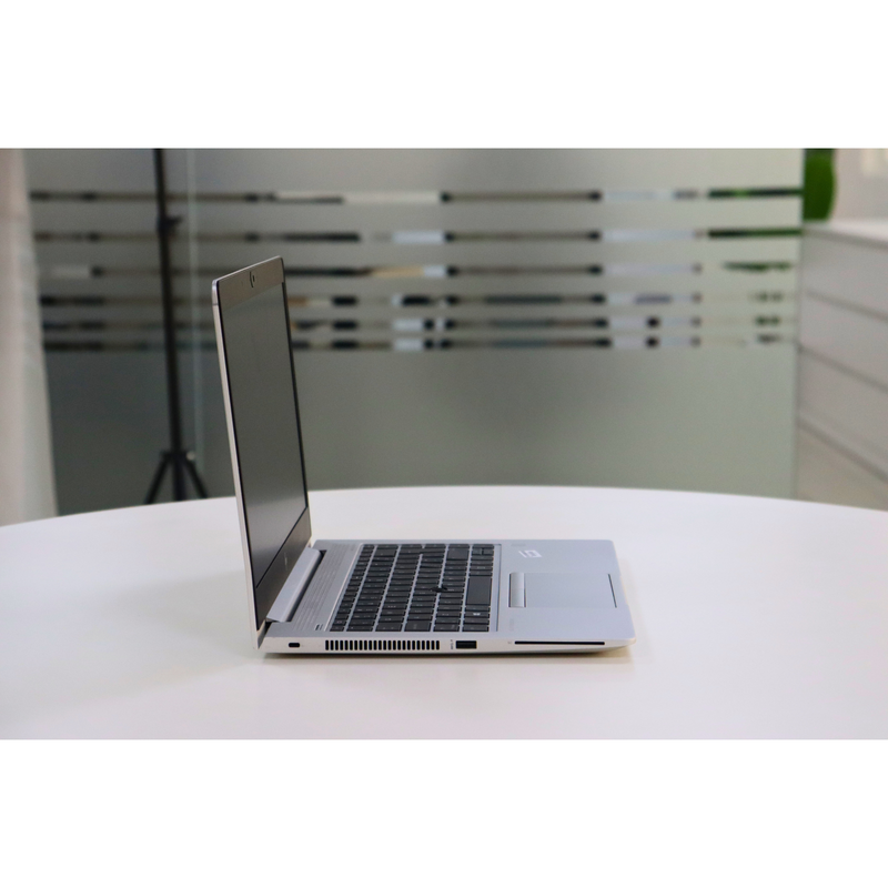 HP ELITEBOOK 745 G5: AMD, 8GB RAM, 256GB SSD, SN:01122