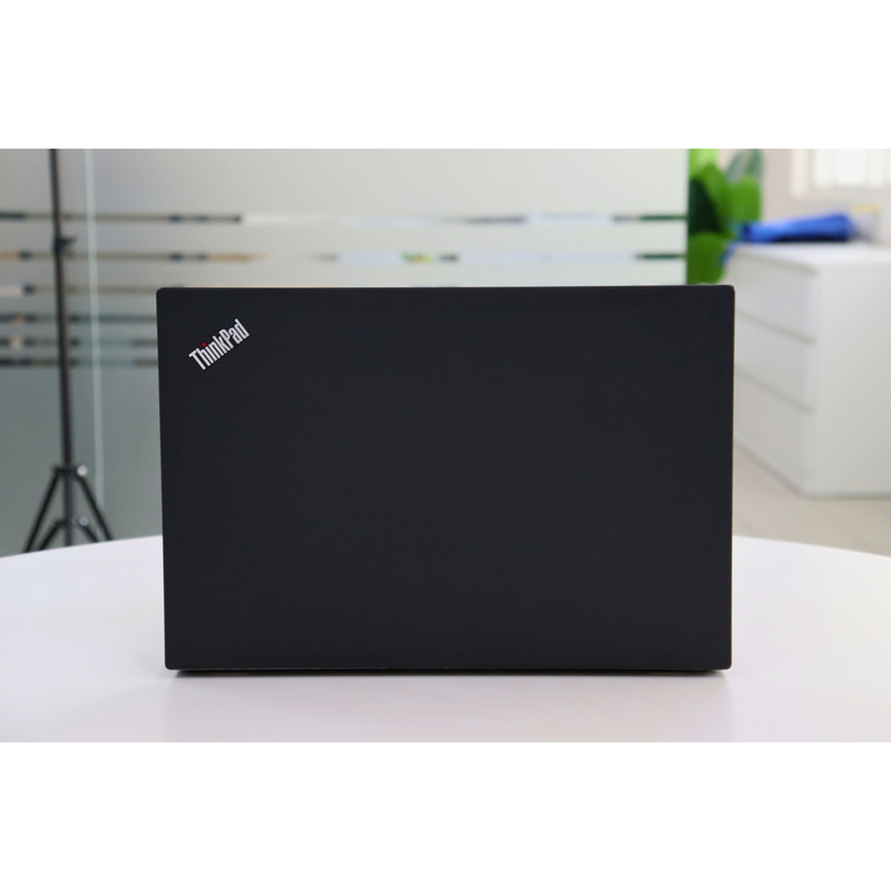 LENOVO THINKPAD T15 GEN 2: Intel Core i5, 11th Gen, 16GB RAM, 256GB SSD SN:01068