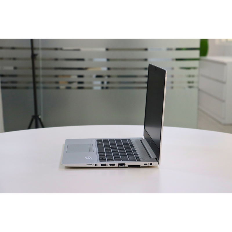 HP ELITEBOOK 745 G5: AMD, 8GB RAM, 256GB SSD, SN:01122