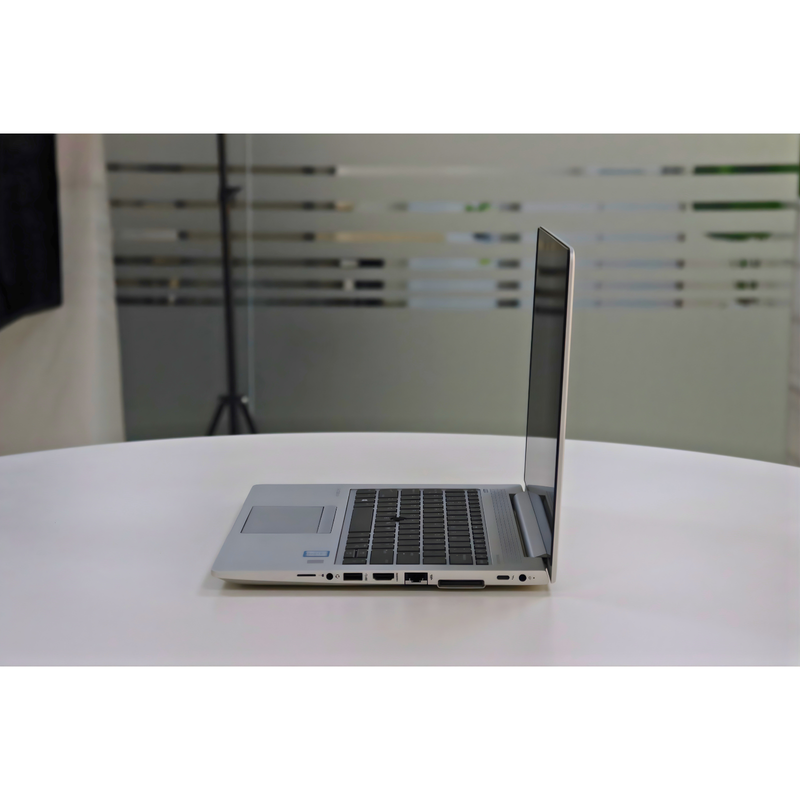 HP ELITEBOOK 830 G5: 8th Gen i7, 16GB RAM, 512GB SSD, SN:92747