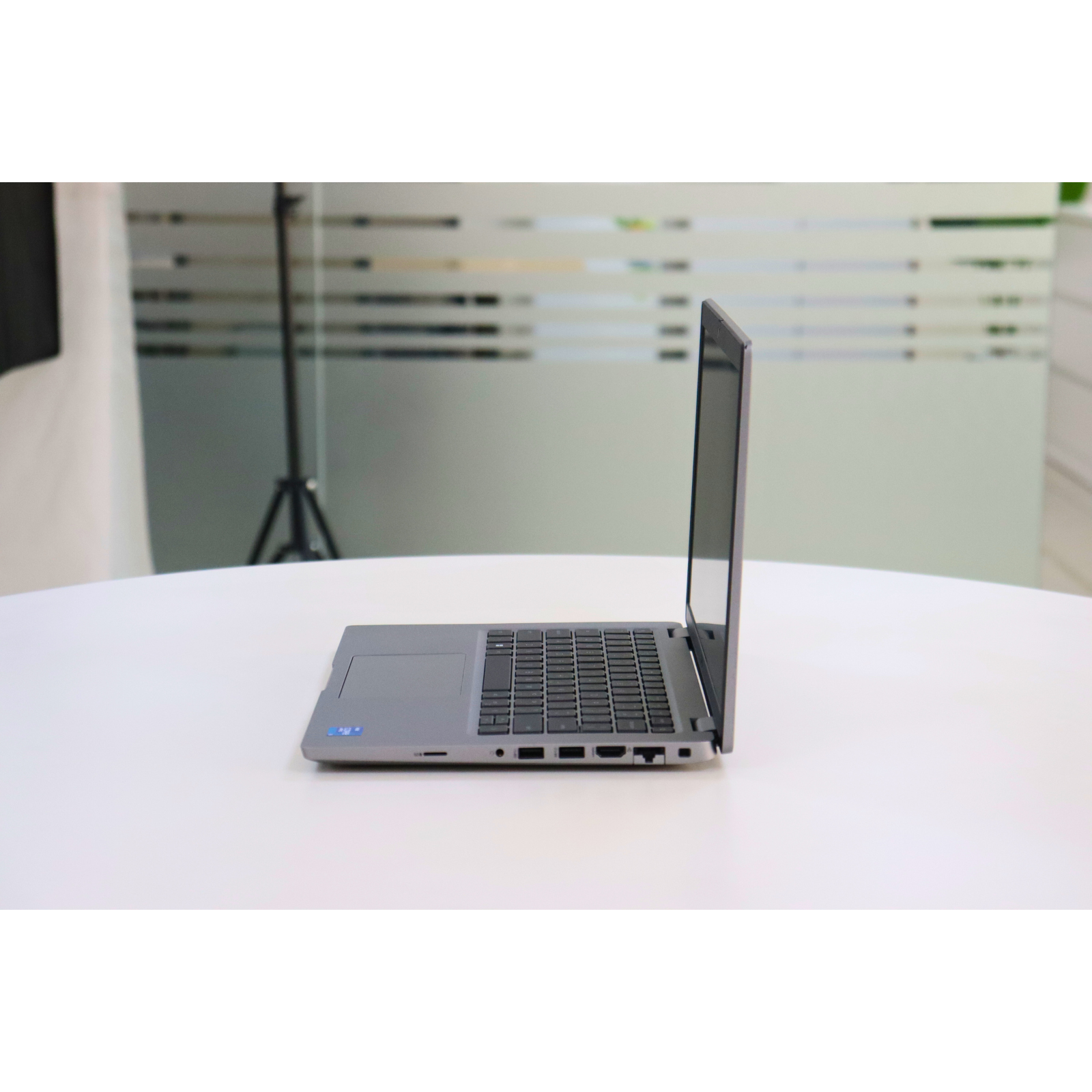 Dell LATITUDE 5420: 11th Gen i5, 16GB RAM, 256SSD, SN:95842