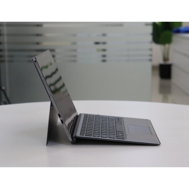 Dell Latitude 7210 2-IN-1: Intel Core i5, 10th Gen, 8GB RAM, 256GB SSD SN:918017