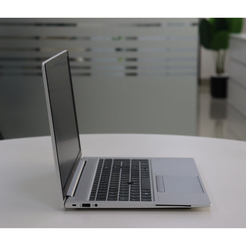HP ELITEBOOK 855 G7: RYZEN 3, 8GB RAM, 256GB SSD SN:00701