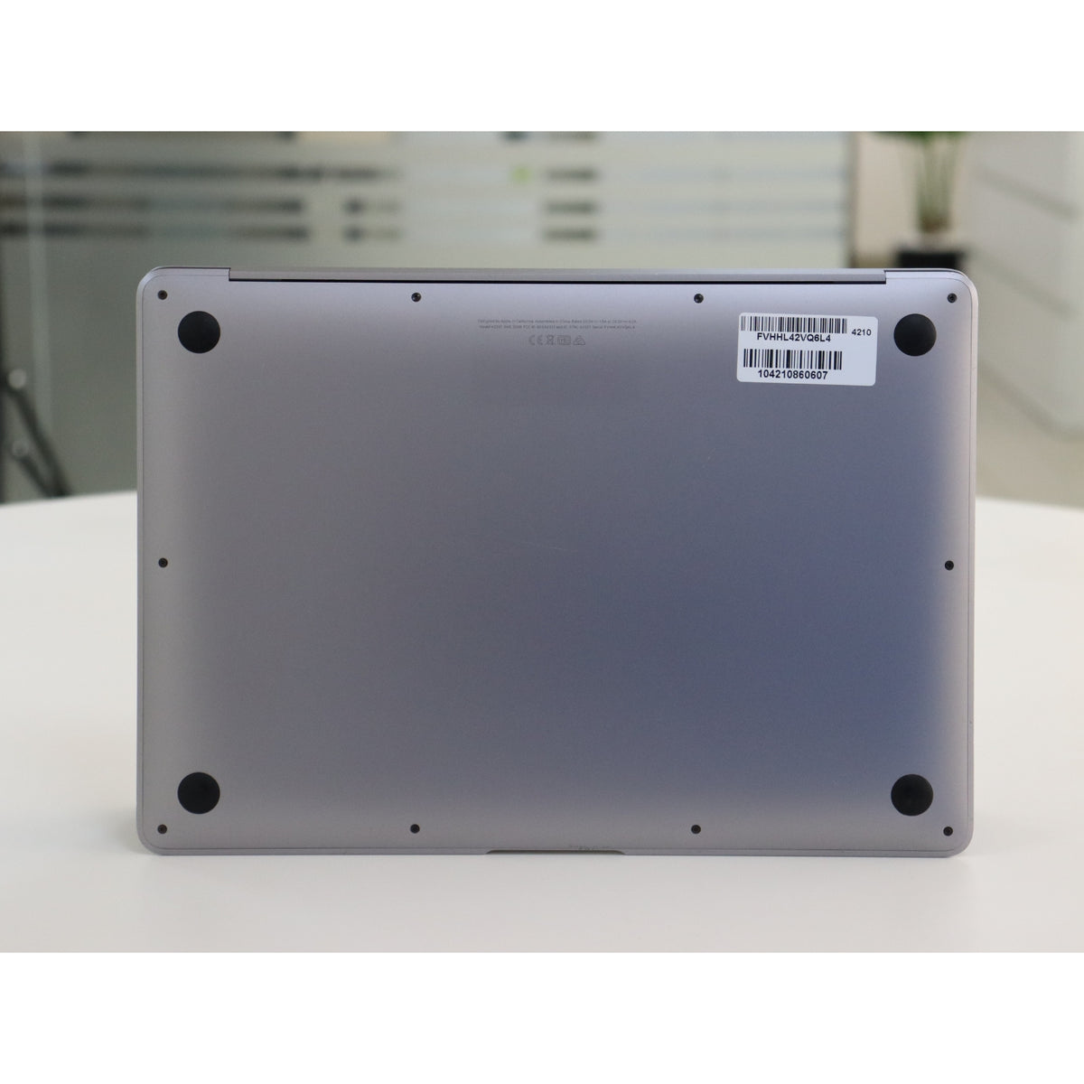 Apple MacBook Air A2337(2020): M1, 8GB RAM, 256GB SSD, SN:60607