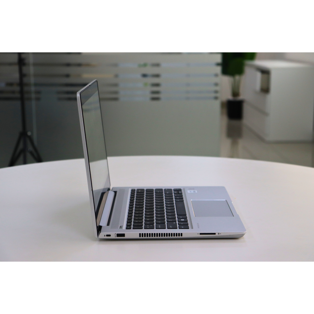 HP Probook 430 G7: 10th Gen i5, 16GB RAM, 500GB SSD, SN:18595