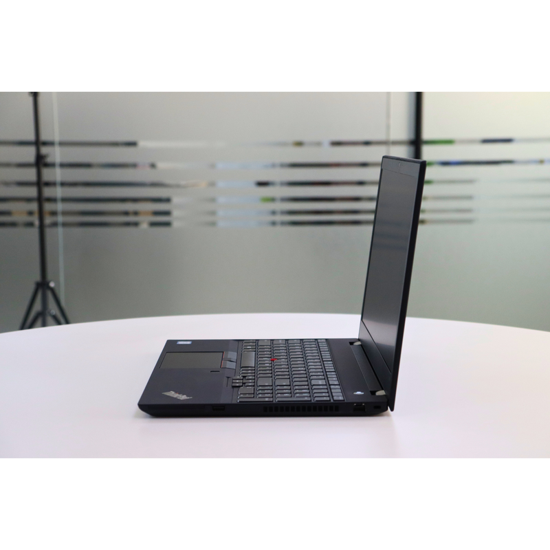 LENOVO THINKPAD T590: Intel Core i7, 8th Gen, 32GB RAM, 512GB SSD SN:15654