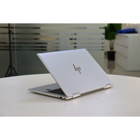 HP ELITEBOOK X360 1040 G9: 12th Gen i7, 16GB RAM, 256GB SSD, SN:18842