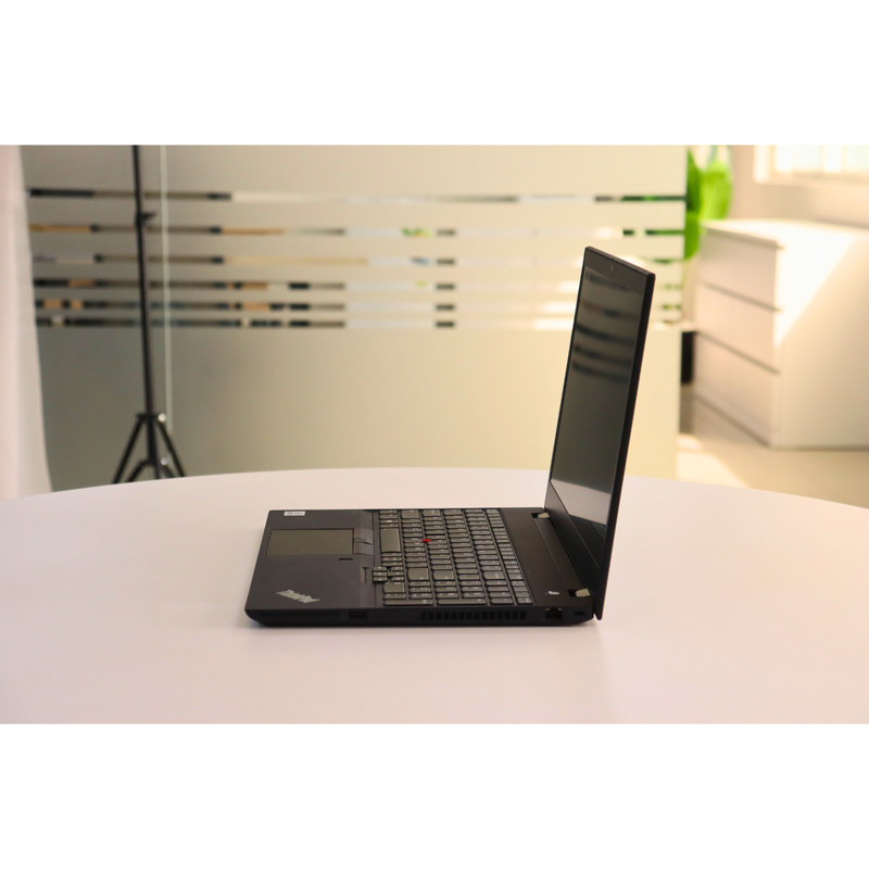 LENOVO THINKPAD T15 GEN 1: Intel Core i7, 10th Gen, 16GB RAM, 512 GB SSD SN:95639