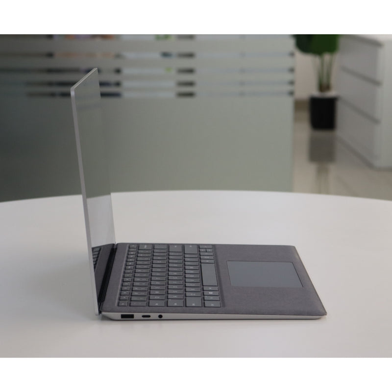 MICROSOFT SURFACE LAPTOP 3: 10th Gen i5, 8GB RAM, 256GB SSD, SN:76451