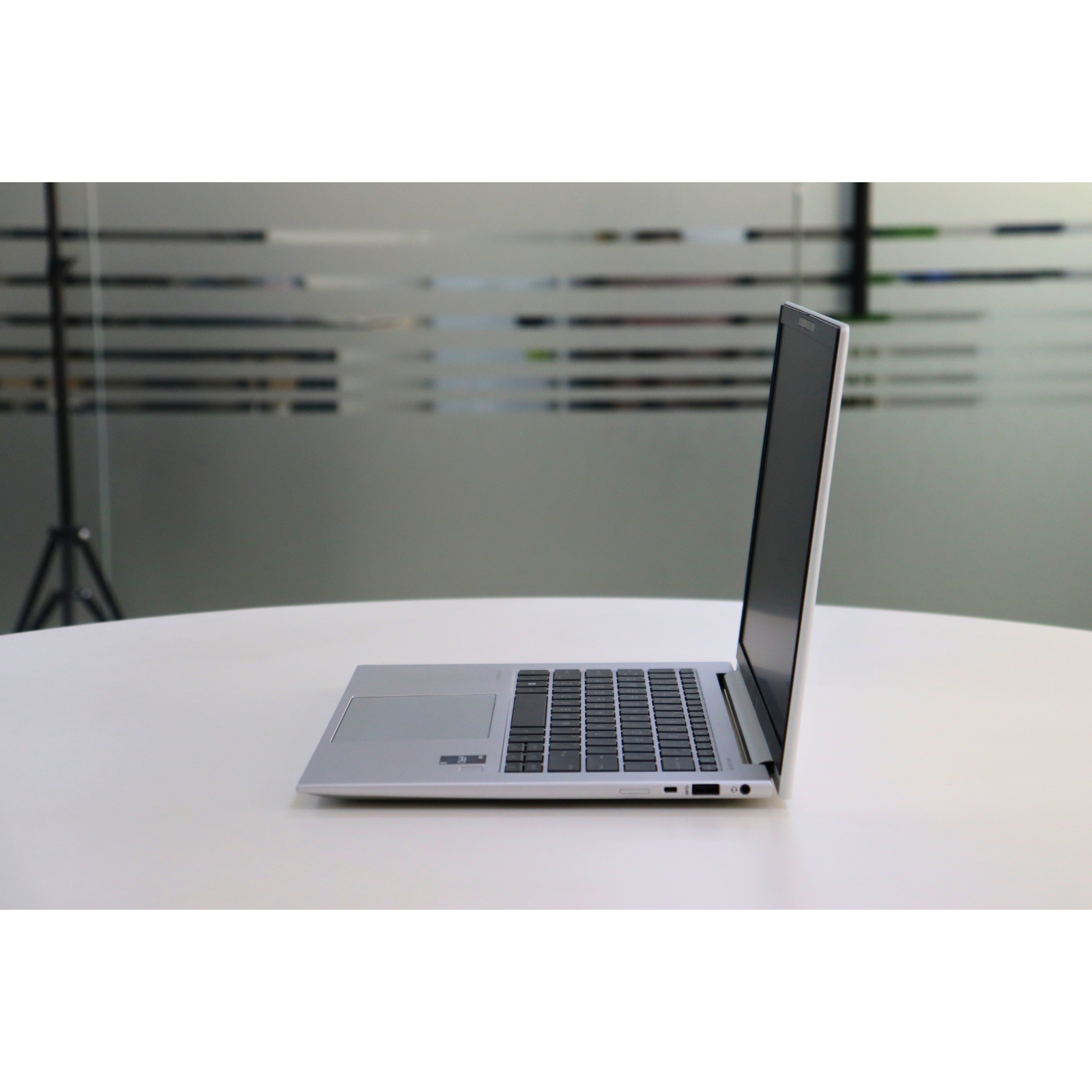 HP EliteBook 840 G9: Intel Core i5, 12th Gen, 16GB RAM, 256GB SSD SN:18921