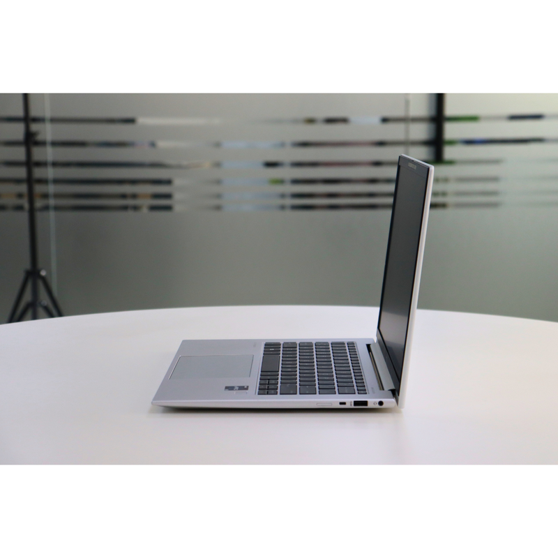 HP EliteBook 840 G9: Intel Core i5, 12th Gen, 16GB RAM, 256GB SSD SN:18921