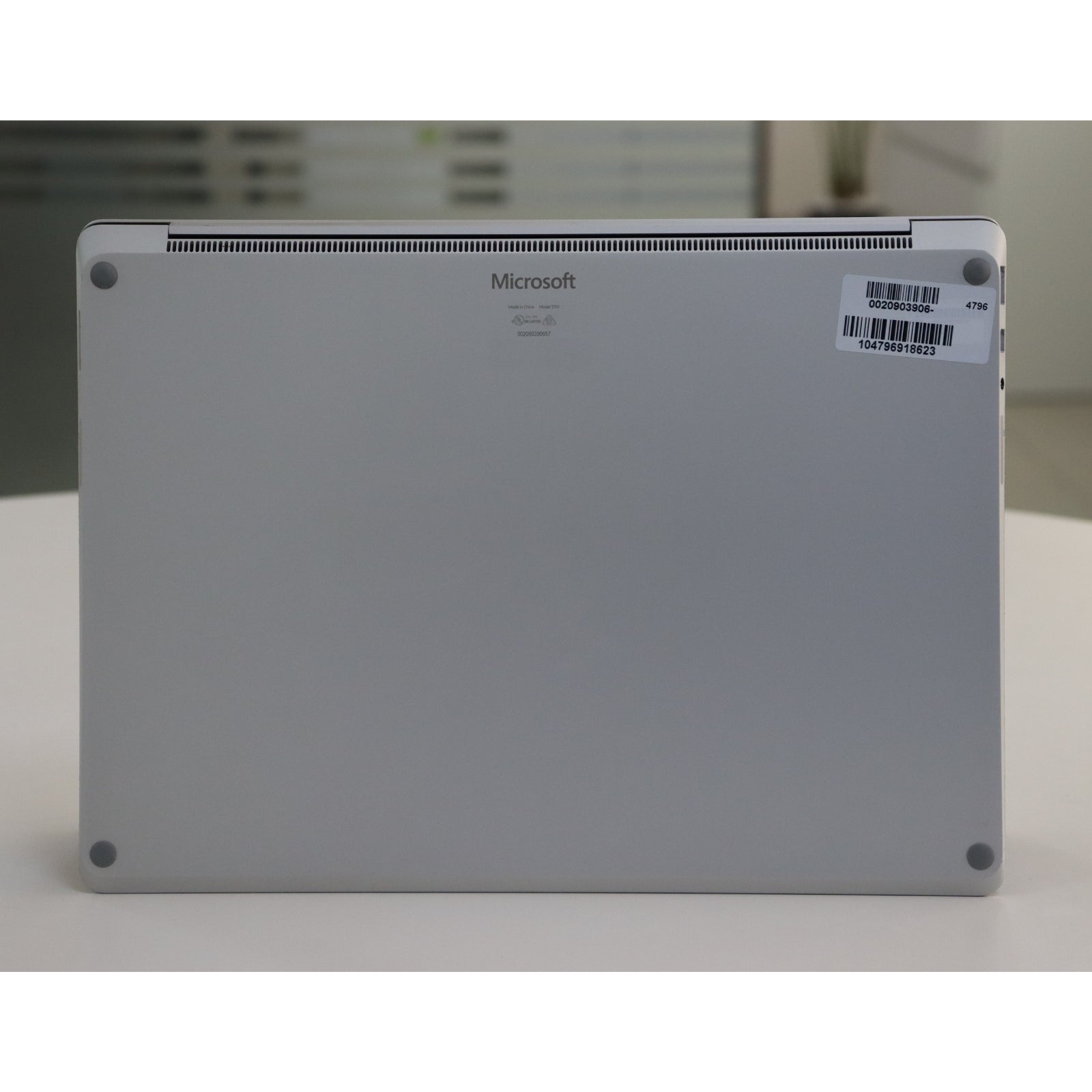 MICROSOFT SURFACE LAPTOP 2: 8th Gen i7, 16GB RAM, 512GB SSD, SN:18623