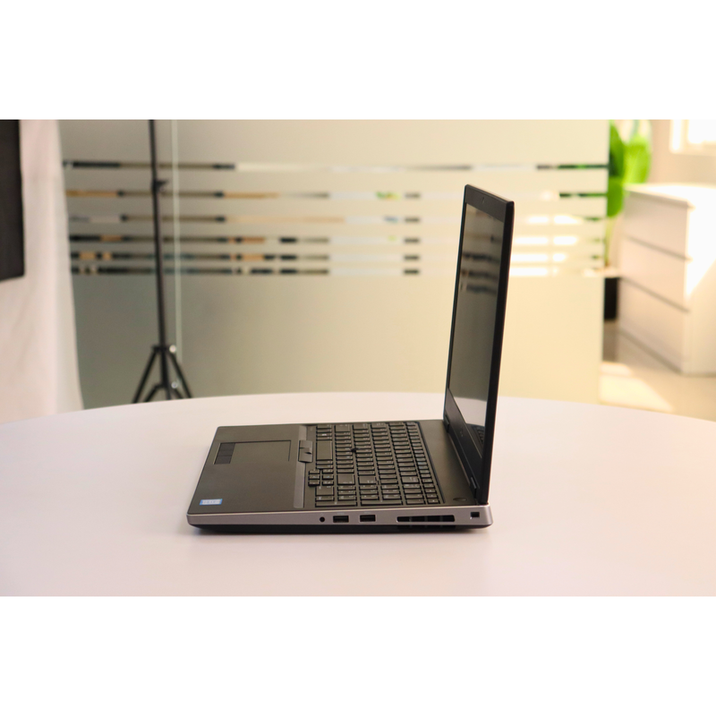 Dell PRECISION 7530: 8th Gen i7, 32GB RAM, 512GB SSD, SN:96175